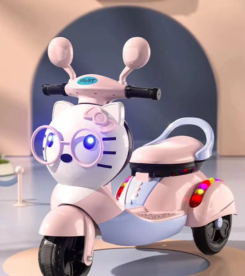 Hello Kitty-Inspired Electric Scooter for Kids – Pink Ride-On Bike with Lights